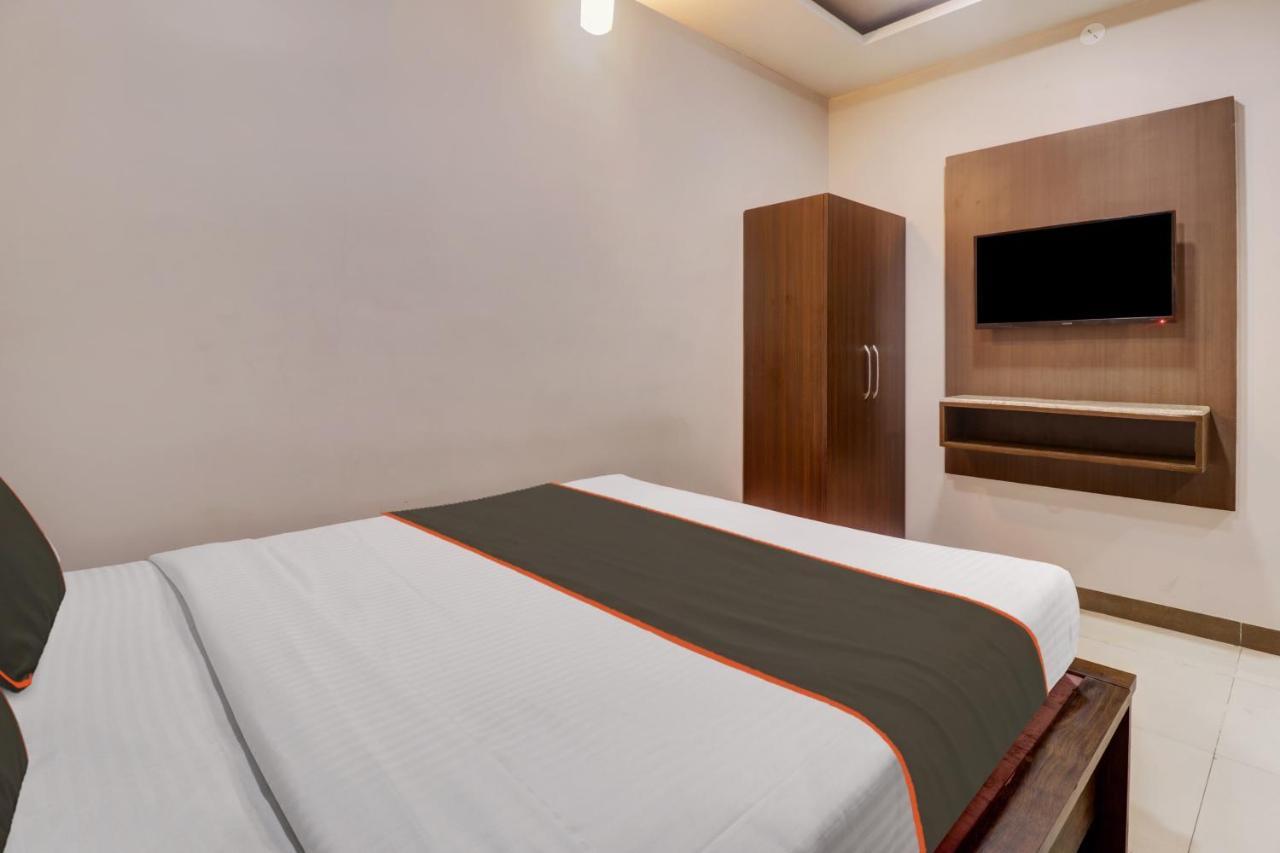 Emara Delight Executives Rooms Bangalore Luaran gambar