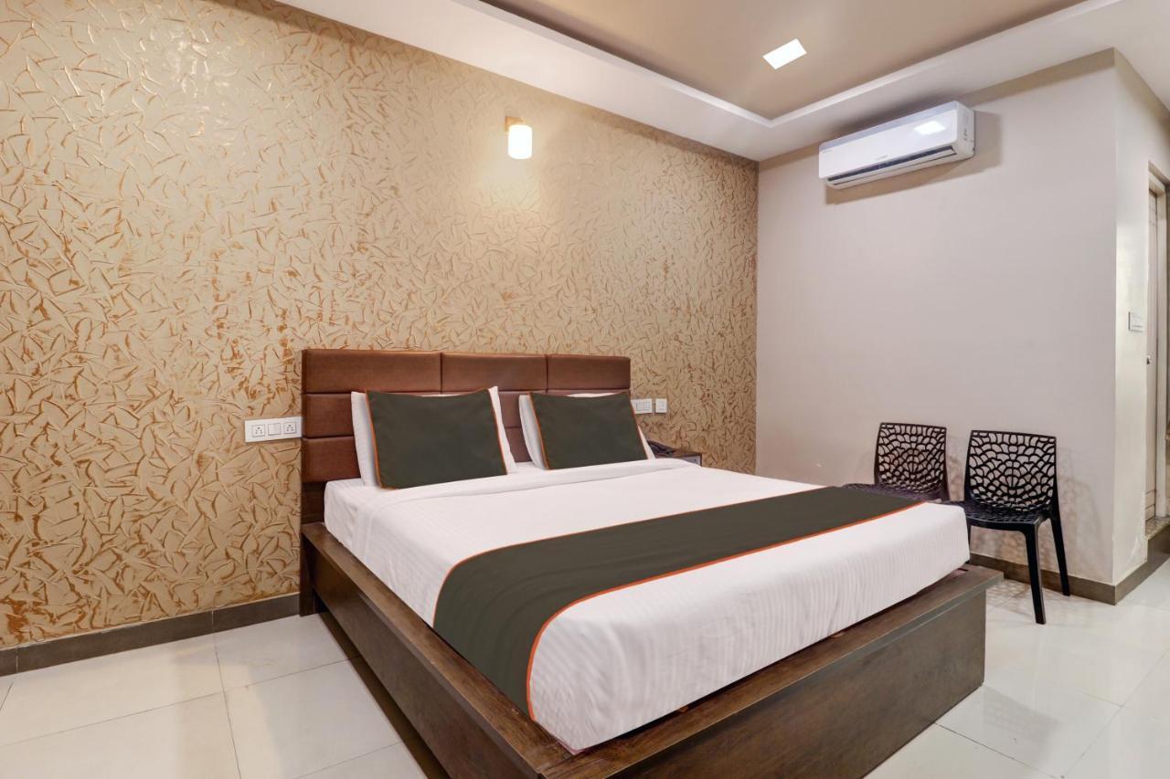 Emara Delight Executives Rooms Bangalore Luaran gambar