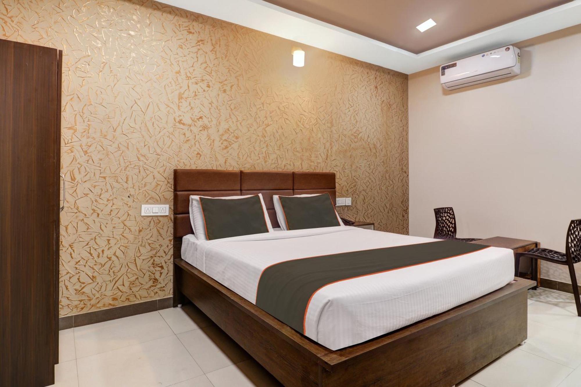 Emara Delight Executives Rooms Bangalore Luaran gambar